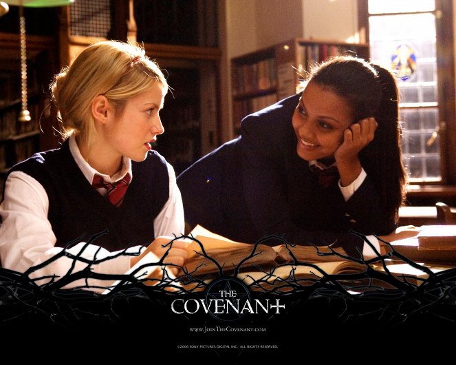 The Covenant - Mainoskuvat