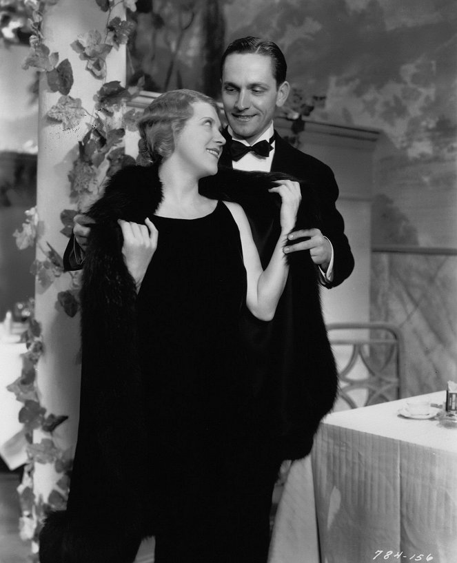 Ukolébavka - Z filmu - Ruth Chatterton, Fredric March