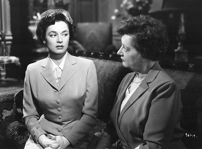 Strangers on a Train - Van film - Ruth Roman