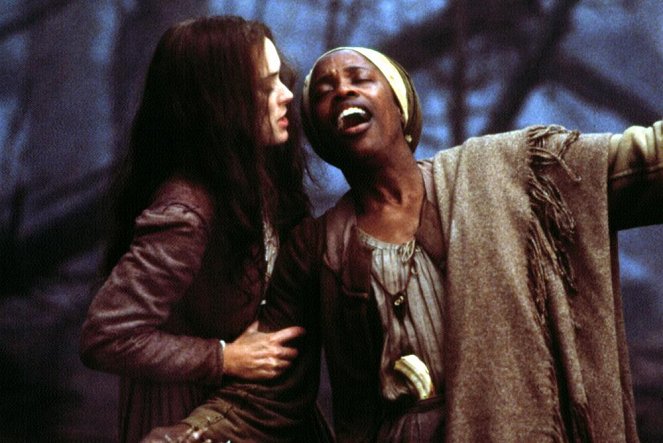 Čarodějky ze Salemu - Z filmu - Winona Ryder, Charlayne Woodard