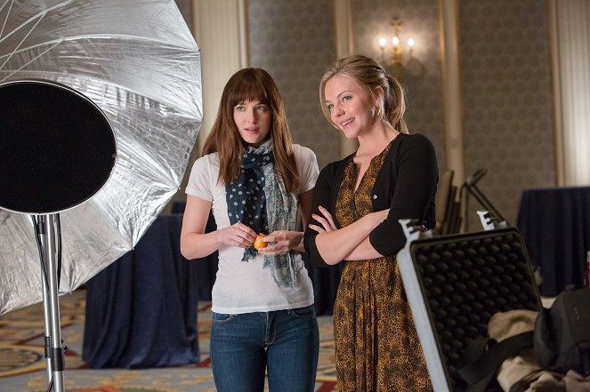Fifty Shades of Grey - Van film - Dakota Johnson, Eloise Mumford