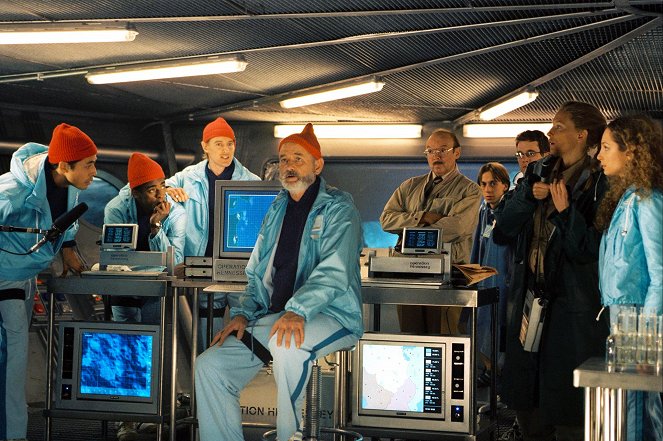 The Life Aquatic with Steve Zissou - Van film - Niels Koizumi, Seu Jorge, Owen Wilson, Bill Murray, Bud Cort, Cate Blanchett, Robyn Cohen