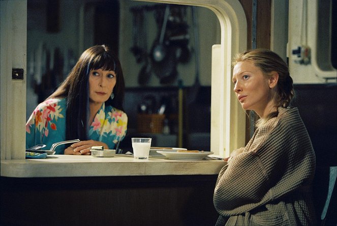 Podwodne życie ze Stevem Zissou - Z filmu - Anjelica Huston, Cate Blanchett