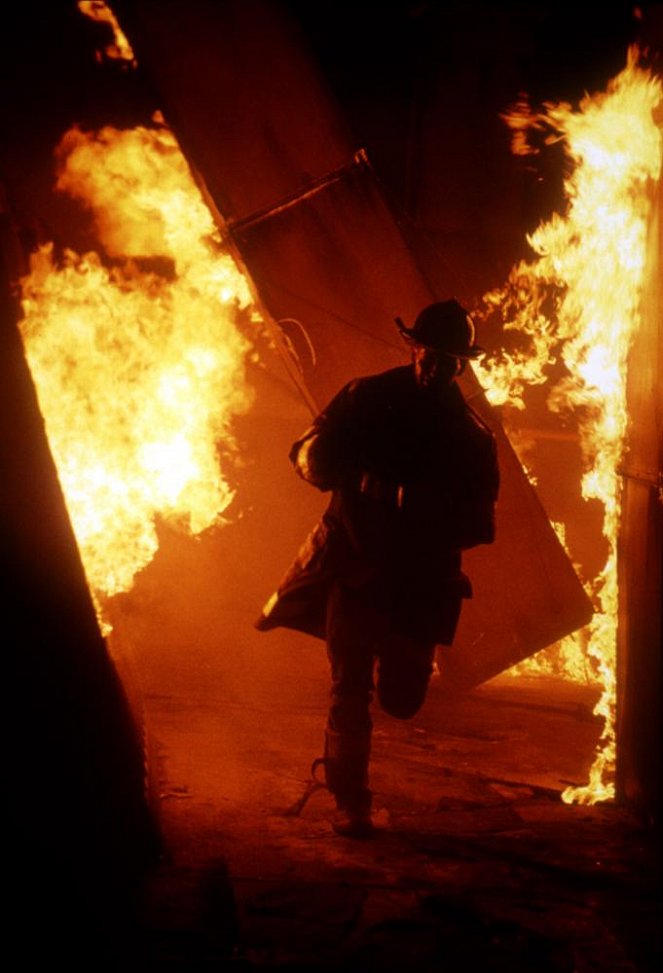 Backdraft - Männer, die durchs Feuer gehen - Filmfotos