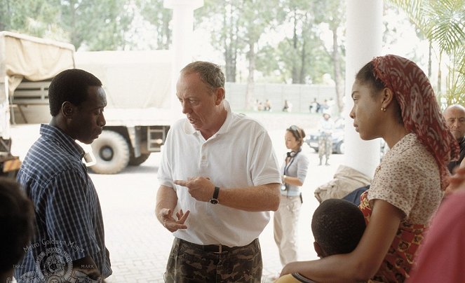 Hotel Ruanda - Dreharbeiten - Don Cheadle, Terry George, Sophie Okonedo