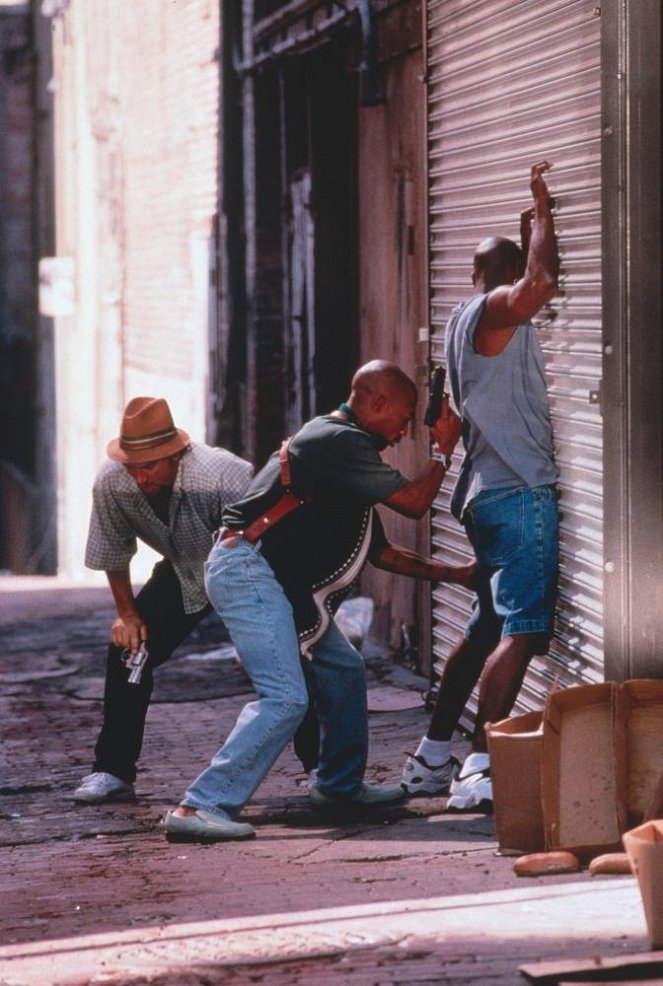 Gang Related - Photos - Jim Belushi, Tupac Shakur