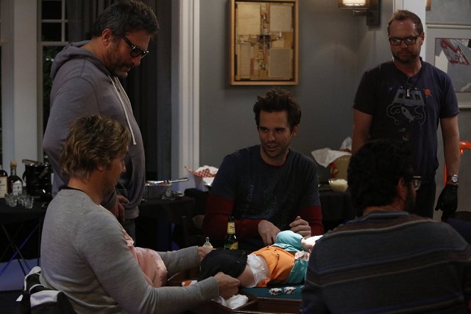 About a Boy - About a Poker Night - Filmfotók - David Walton