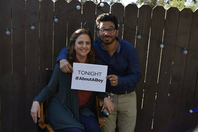 About a Boy - Season 1 - About a Birthday Party - Making of - Annie Mumolo, Al Madrigal