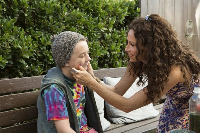About A Boy - Season 2 - About a Vasectomy - Filmfotos - Benjamin Stockham, Minnie Driver