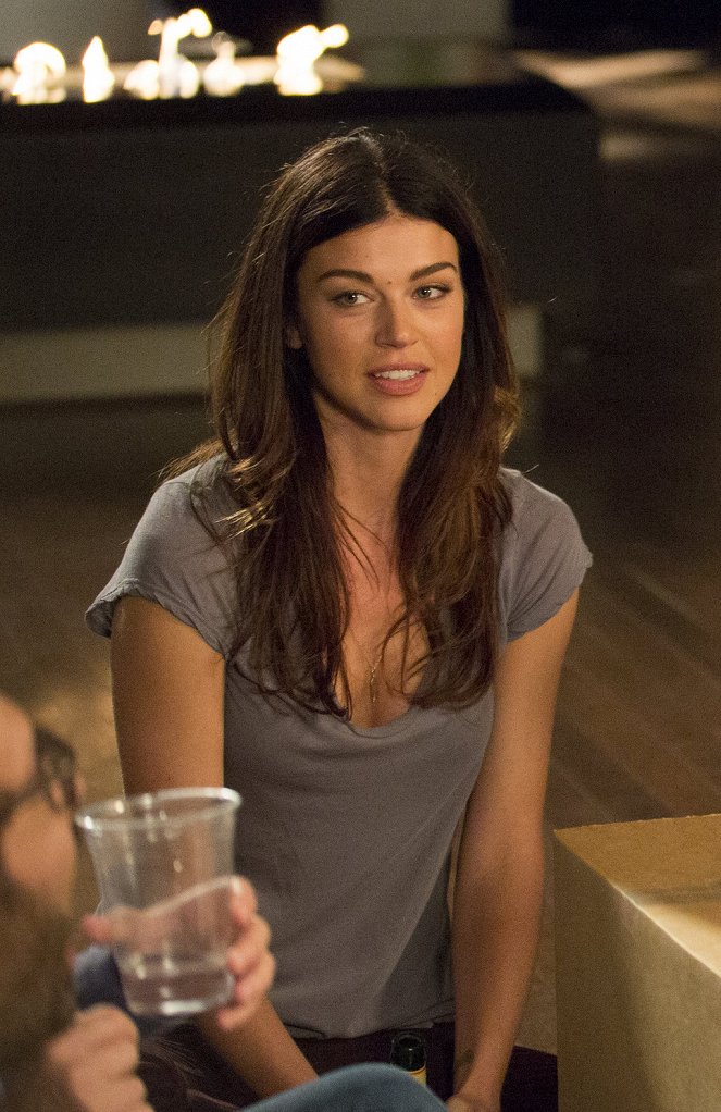 About a Boy - About a House for Sale - Photos - Adrianne Palicki