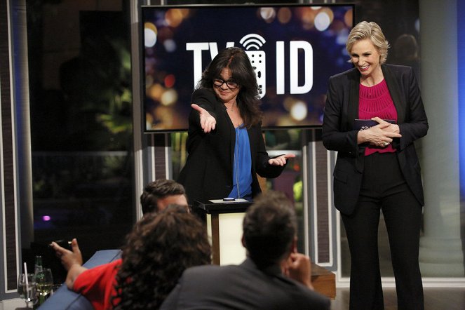 Hollywood Game Night - Filmfotos - Valerie Bertinelli, Jane Lynch