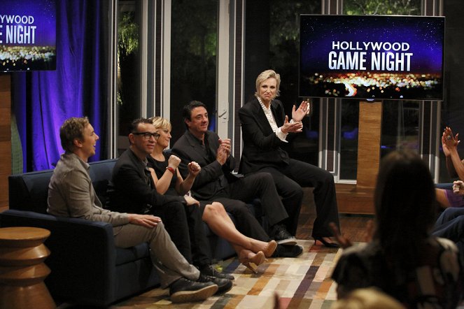 Hollywood Game Night - Van film - Dax Shepard, Fred Armisen, Amy Poehler, Jane Lynch