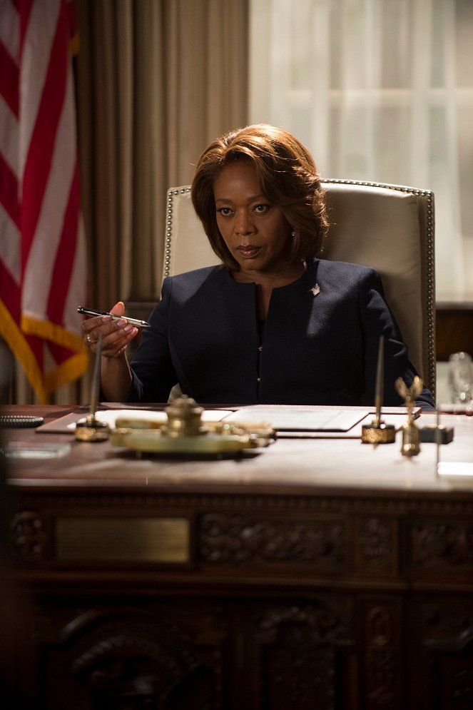 State Of Affairs - Cry Havoc - Filmfotos - Alfre Woodard