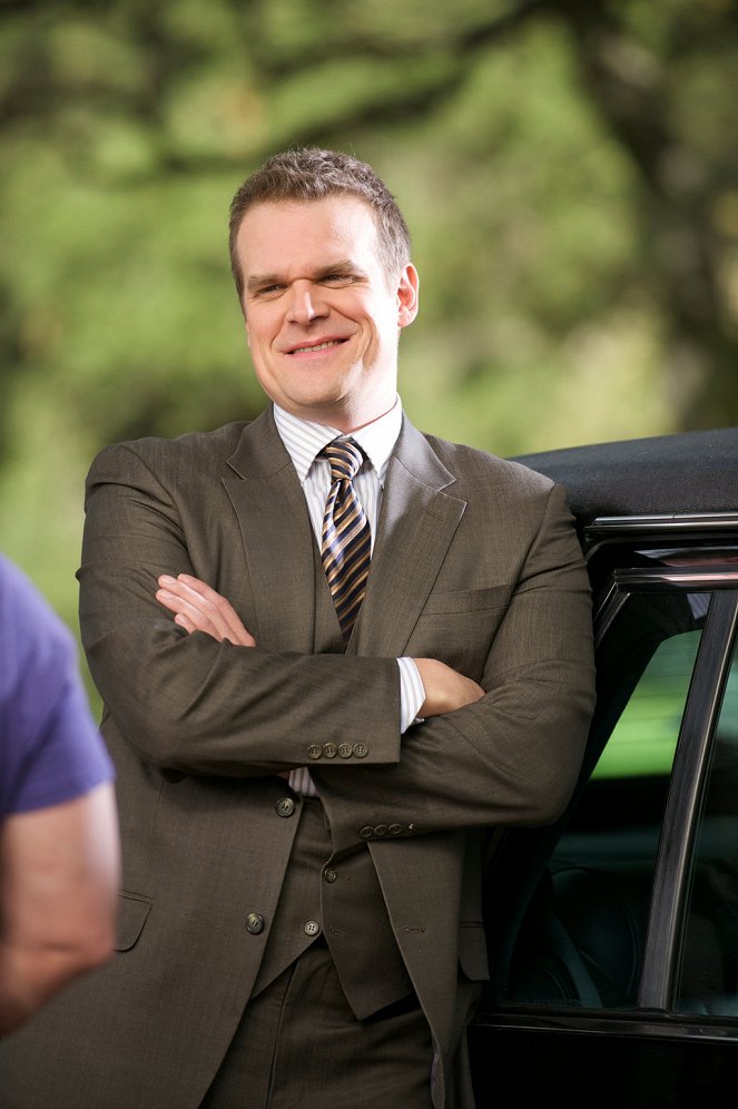 State of Affairs - The War at Home - Photos - David Harbour