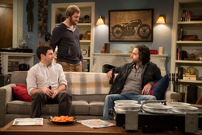 Undateable - Season 1 - Let There Be Light - Photos - Brent Morin, Chris D'Elia