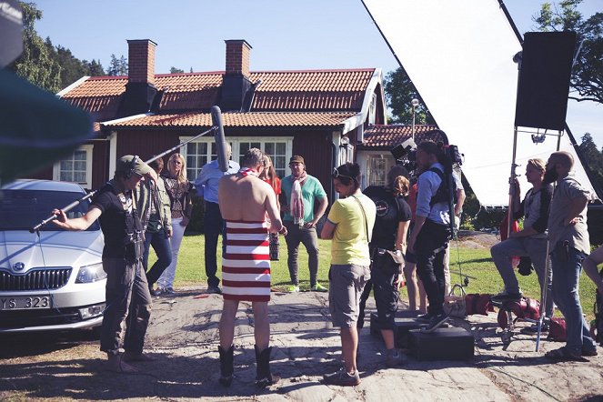 Welcome to Sweden - Föräldrar - De filmagens