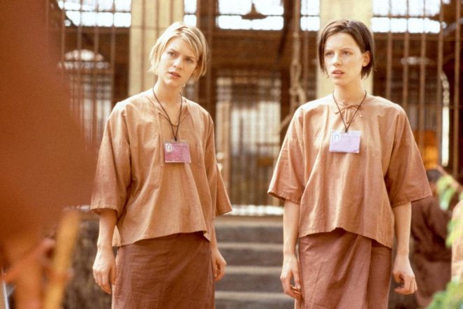 Börtönpalota - Filmfotók - Claire Danes, Kate Beckinsale
