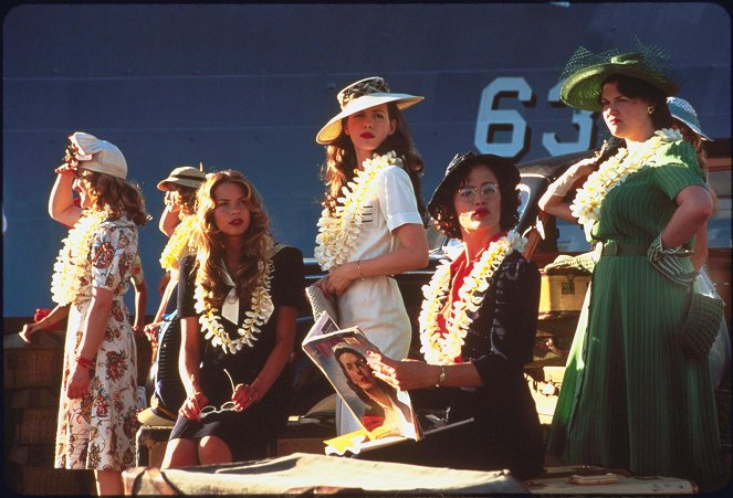 Pearl Harbor - Do filme - Jaime King, Kate Beckinsale, Jennifer Garner, Sara Rue