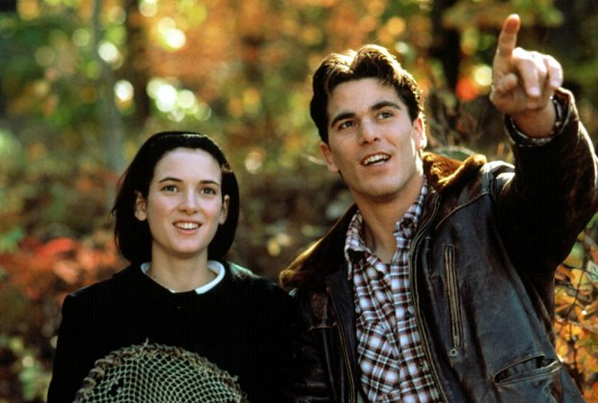 A Minha Mãe é Uma Sereia - Do filme - Winona Ryder, Michael Schoeffling