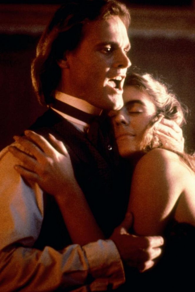 Aria - De la película - Elizabeth Hurley