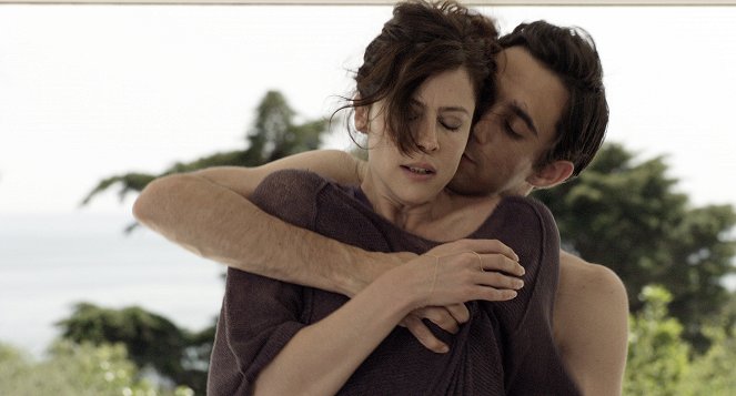 Photo - De la película - Anna Mouglalis, Simão Cayatte