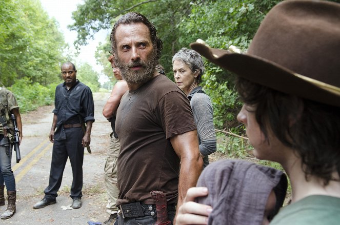 The Walking Dead - Them - Photos - Andrew Lincoln, Melissa McBride