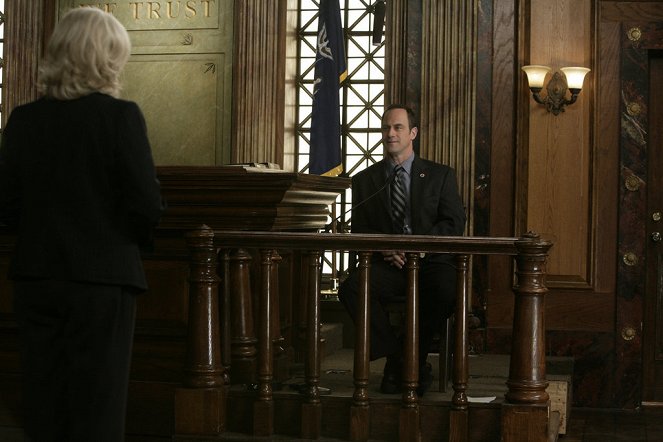Law & Order: Special Victims Unit - Clock - Photos - Christopher Meloni