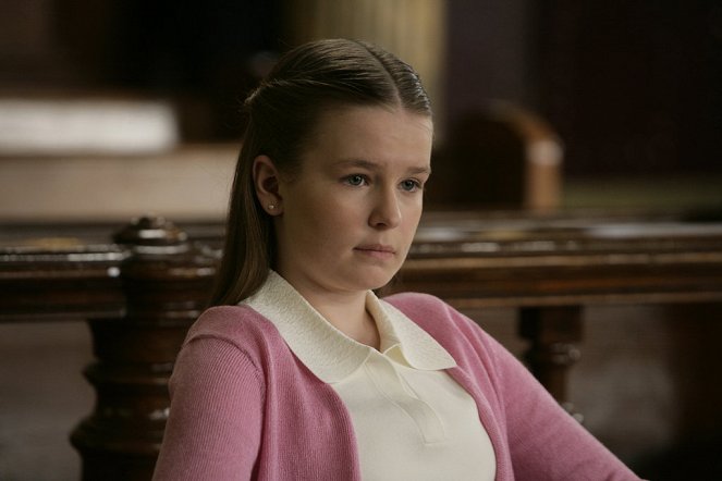 Law & Order: Special Victims Unit - Clock - Photos - Betsy Hogg