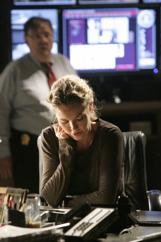 Law & Order: Special Victims Unit - Underbelly - Photos - Connie Nielsen