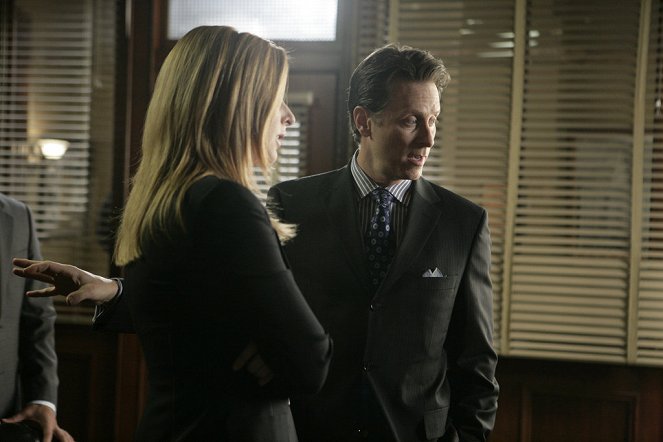 Law & Order: Special Victims Unit - Season 8 - Screwed - Photos - Steven Weber