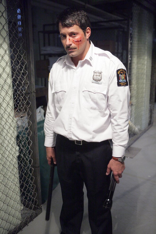 Law & Order: Special Victims Unit - Undercover - Photos - Johnny Messner