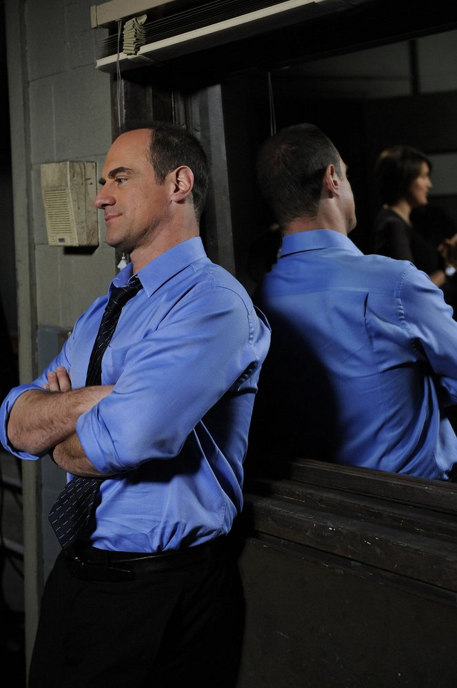 Law & Order: Special Victims Unit - Authority - Van film - Christopher Meloni