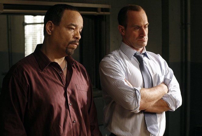 Law & Order: Special Victims Unit - Wildlife - Van film - Ice-T, Christopher Meloni