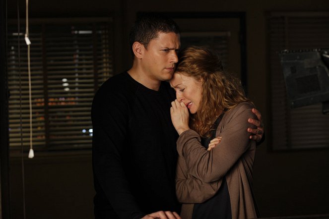 Law & Order: Special Victims Unit - Unstable - Photos - Wentworth Miller, Jennifer Ferrin