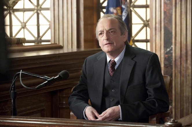 Law & Order: Special Victims Unit - Ace - Photos - David Paymer