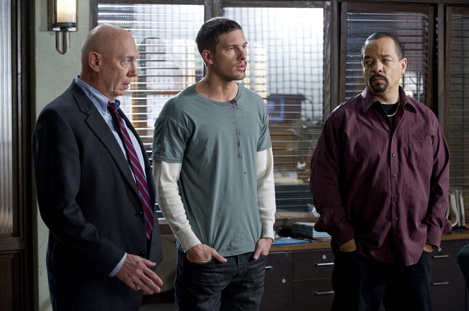 Law & Order: Special Victims Unit - Pop - Photos - Dann Florek, Adam Senn, Ice-T