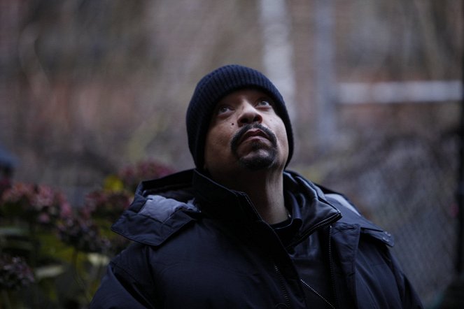 Ley y Orden: Unidad de Víctimas Especiales - Possessed - De la película - Ice-T