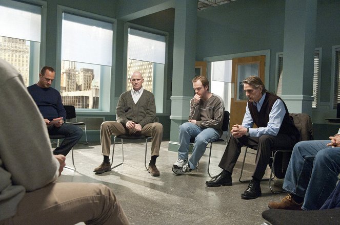 Law & Order: Special Victims Unit - Therapie - Filmfotos - Christopher Meloni, Jeremy Irons