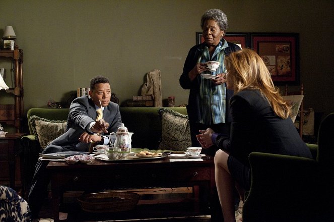 Law & Order: Special Victims Unit - Reparations - Van film - Terrence Howard, Irma P. Hall