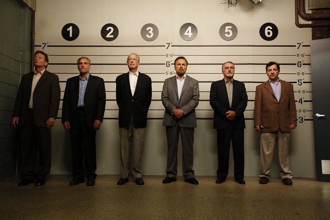 Law & Order: Special Victims Unit - Season 13 - Hausarrest - Filmfotos - Franco Nero