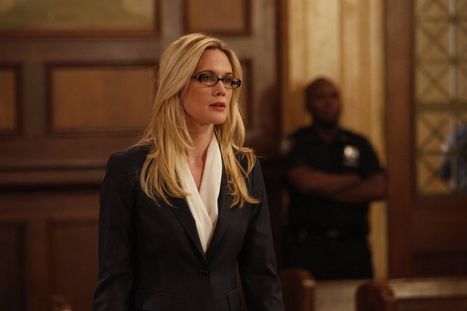 Law & Order: Special Victims Unit - Season 13 - Hausarrest - Filmfotos - Stephanie March