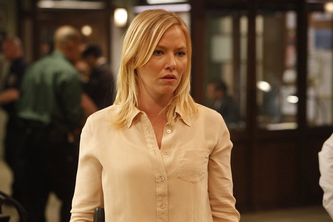 Law & Order: Special Victims Unit - Blood Brothers - Photos - Kelli Giddish