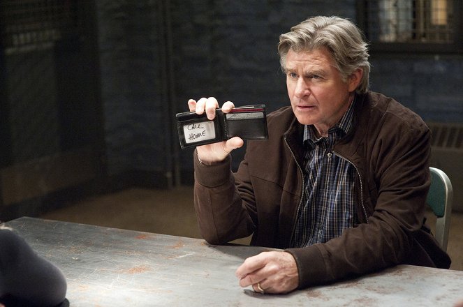 Law & Order: Special Victims Unit - Spiraling Down - Photos - Treat Williams