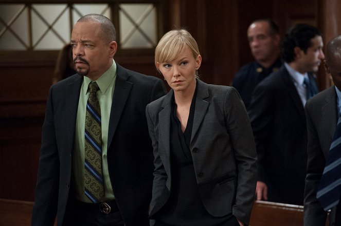 Law & Order: Special Victims Unit - Vanity's Bonfire - Photos - Ice-T, Kelli Giddish