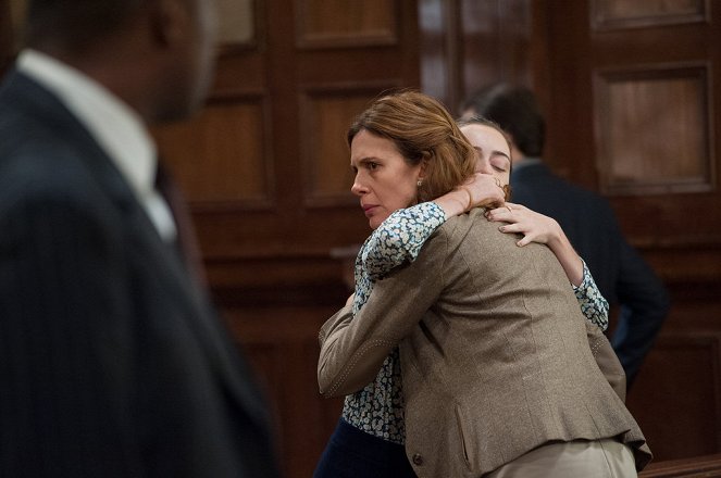 Law & Order: Special Victims Unit - Vanity's Bonfire - Photos - Jessica Hecht
