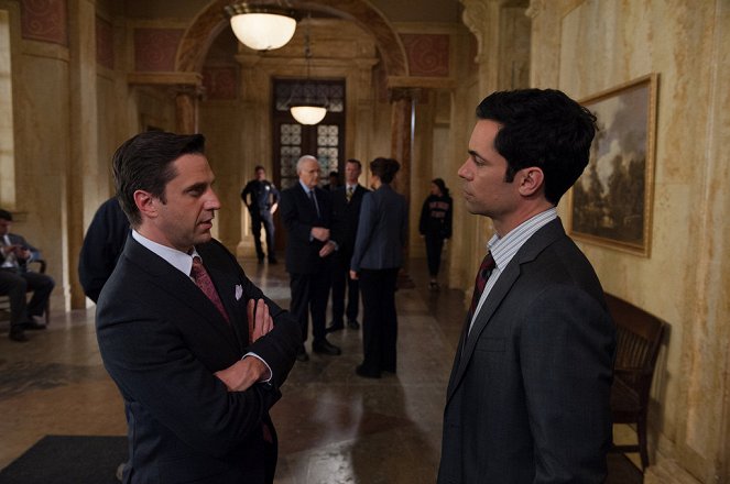 Law & Order: Special Victims Unit - Lessons Learned - Photos - Danny Pino