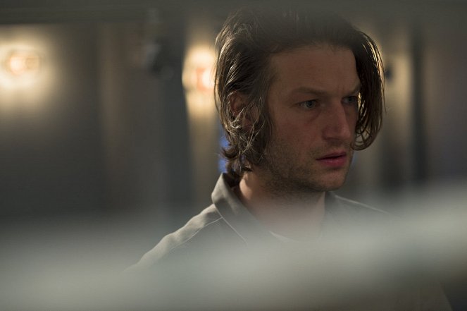 Law & Order: Special Victims Unit - Monster's Legacy - Photos - Peter Scanavino