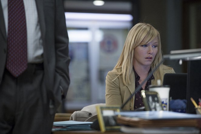 Law & Order: Special Victims Unit - Monster's Legacy - Photos - Kelli Giddish