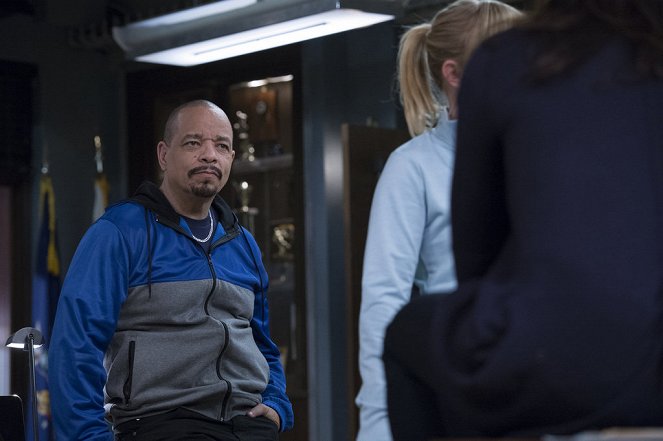 Law & Order: Special Victims Unit - Her Negotiation - Van film - Ice-T