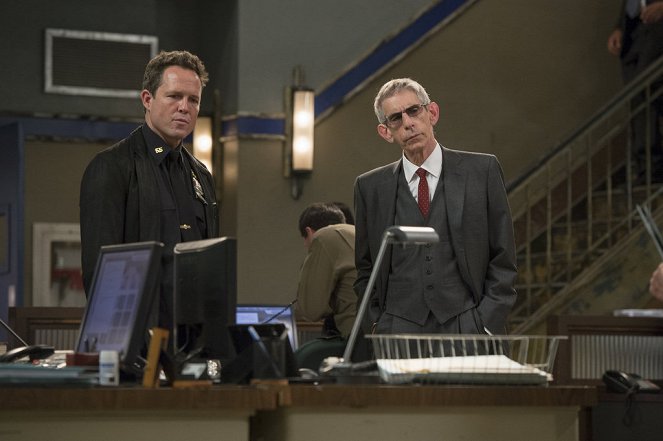 Law & Order: Special Victims Unit - Season 15 - Horrortrip - Filmfotos - Dean Winters, Richard Belzer